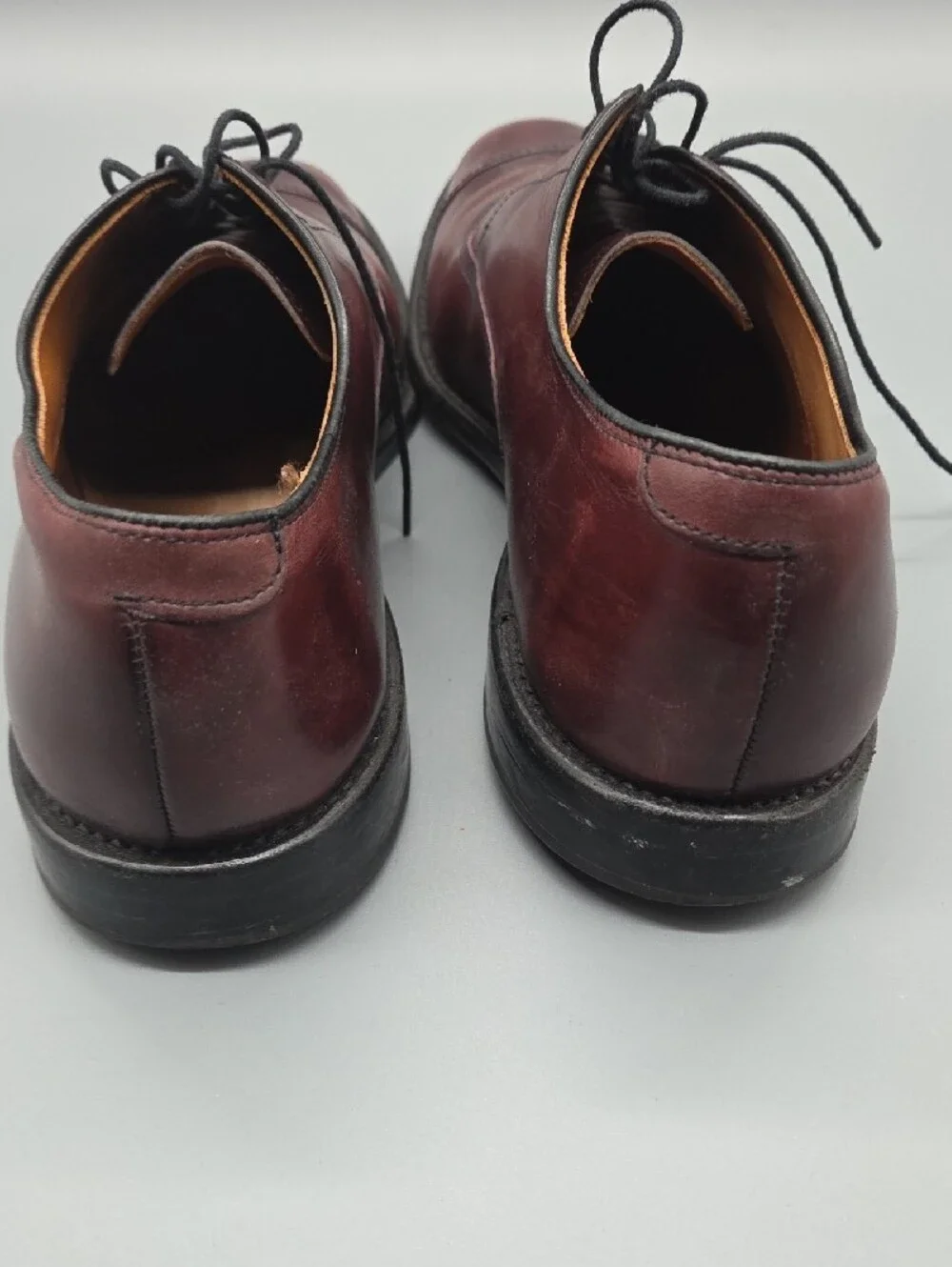 Allen Edmonds Men's Burgundy Cap-Toe Leather Oxfords